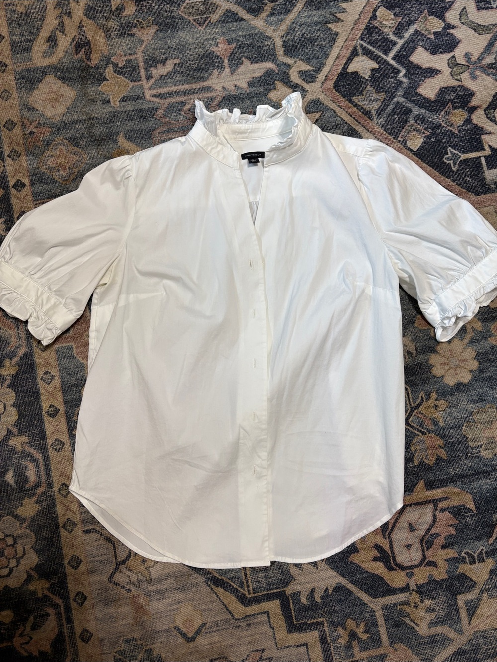 Ann Taylor White Ruffle Collar Puff Sleeve Button-Front Blouse